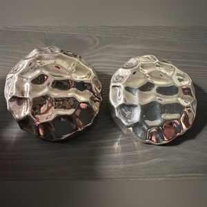 Vintage Designer YAACOV HELLER Hammered Button Clip Silver Earrings